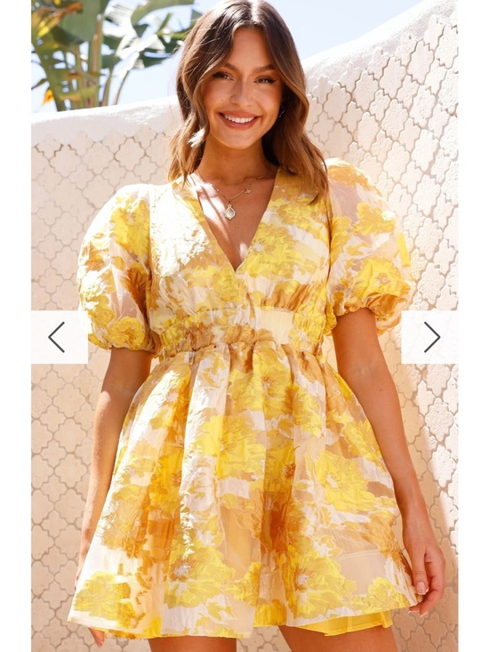 Billy J Dresses & Skirts - Yellow Floral Puff-Sleeve Mini Dress with V-Neck